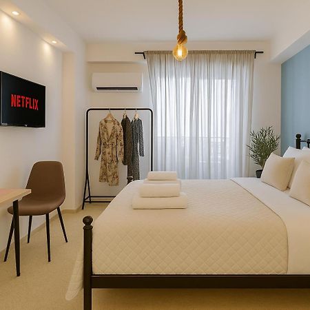 Stylish, Comfy Suite In The Heart Of Athens Ngoại thất bức ảnh