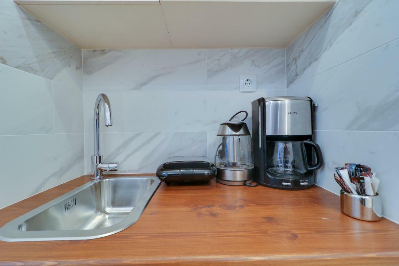 Stylish, Comfy Suite In The Heart Of Athens Ngoại thất bức ảnh